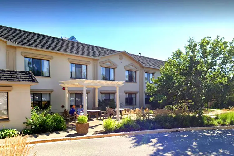 bellaterra elmhurst featured